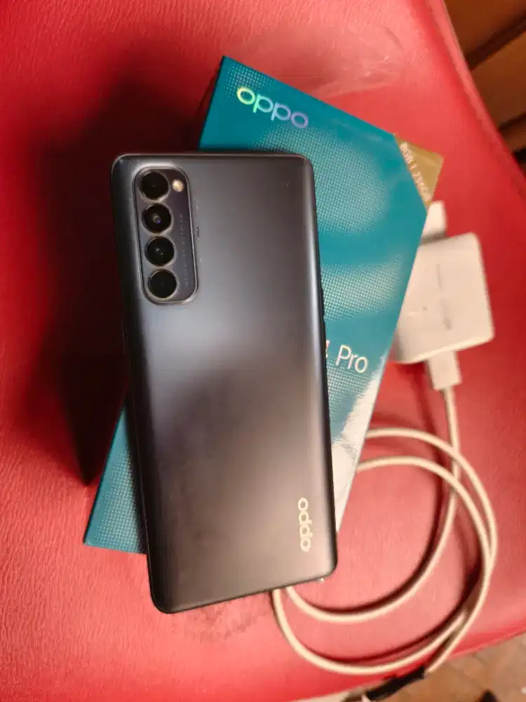 Oppo Reno 4 Pro 8Gb Ram 256Gb Internal Memory (2020-2021)
