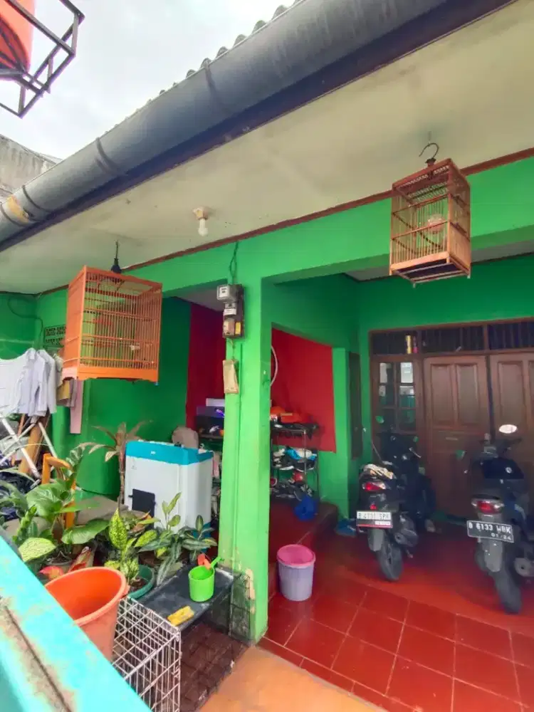 Rumah kampung Rempoa dekat MRT Jakarta Selatan