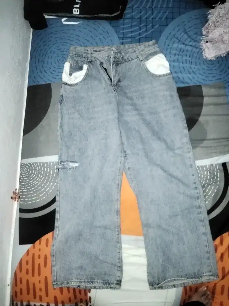 2 jeans pendek Sama 1  celana pendek jeans