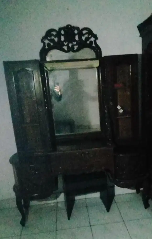 Meja rias kayu jati