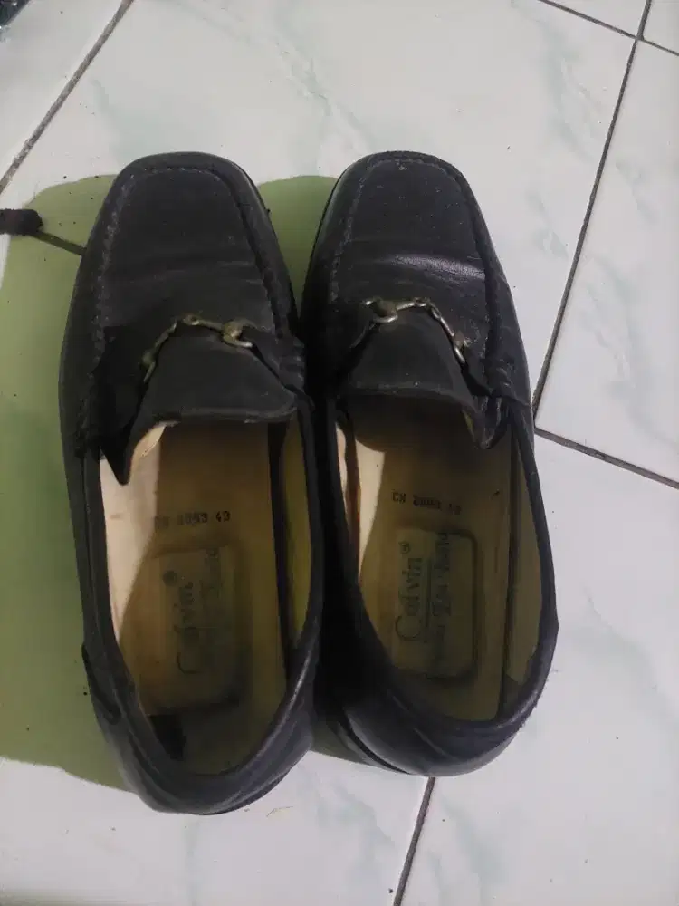 Sepatu Kulit Calvin Size 43