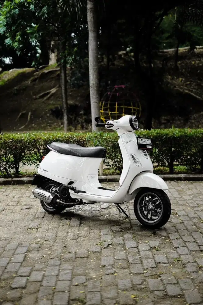 VESPA LX IGET LED 2024 PUTIH