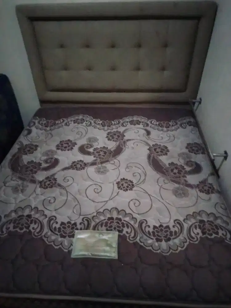 Speingbed set dipan dan kasur single