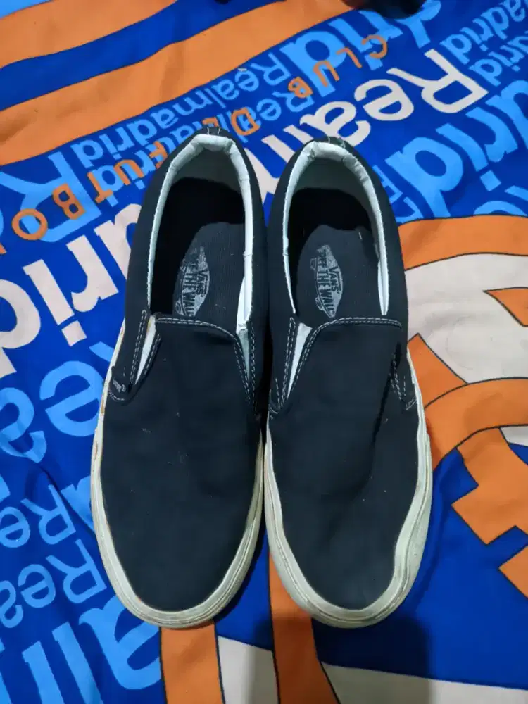 JUAL SEPATU BEKAS VANS OFF THE WALL PRIA