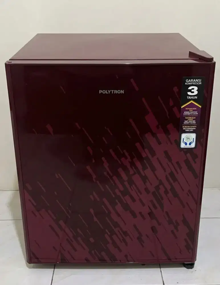 Dijual Kulkas mini Polytron