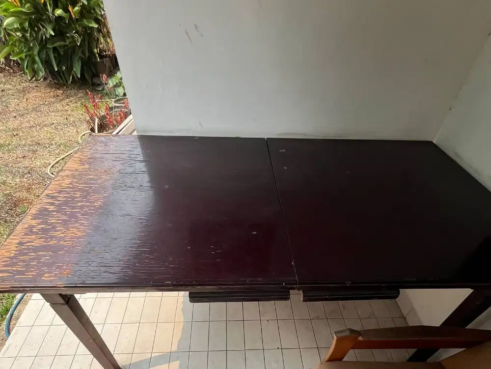 Meja Makan Kayu Jati Asli