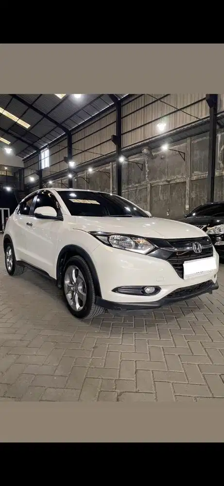 (Low Odo!) Honda HRV E Matic tahun 2018