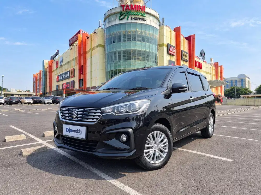 TDP RENDAH - Suzuki Ertiga 1.5 GX Bensin-AT 2018 Hitam CBZXB