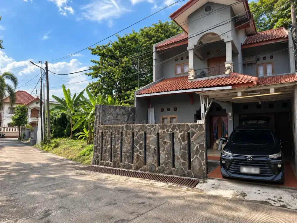 Rumah Dijual Lokasi Strategis
