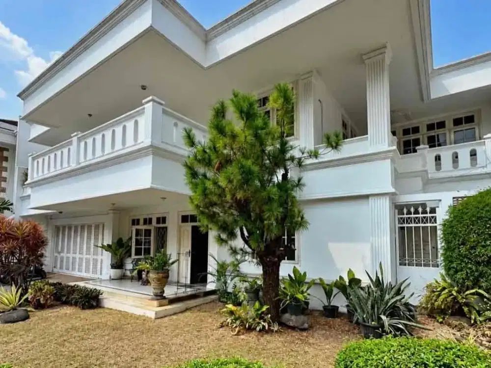 Rumah Mewah American Classic di Pondok Indah Jakarta

Hunian Premium
Lokasi Super strategis
Selangkah ke PIM 2
Cocok untuk hunian Private
Investasi menguntungkan

SHM
LT.540 m²
LB.510 m²
Bangunan 2 Lantai
KT.5+2
KM.4+2
Kondisi Unfurnished
Hadap Barat Laut