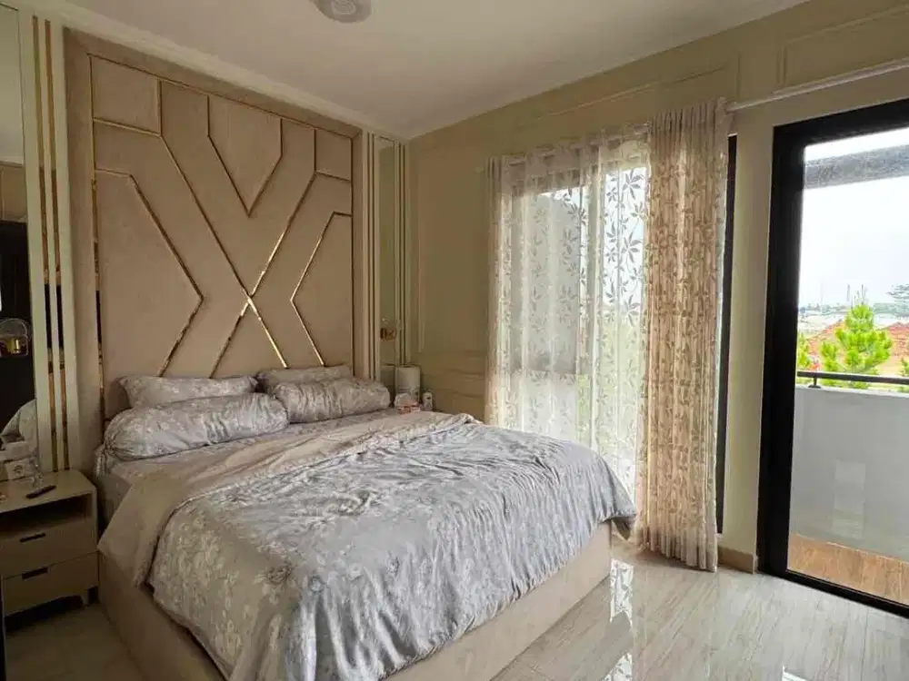 DIJUAL 

Rumah Mewah Full Furnish di Summarecon Bandung Cluster Flora

Unit sudah renov, dan furnished 

Type Freya 2 lantai
*Harga : 2.7 M*(Nego)

Furnished
LT 105 m
LB 104 m
Lebar muka 7 m
Panjang 15 m
Ada kitchen set, Dipan kasur, Lemari, Mushola
Hadap