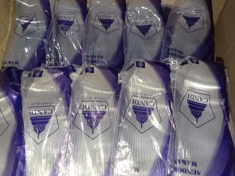 Sendok makan plastik bening tebal Candi isi 25pcs