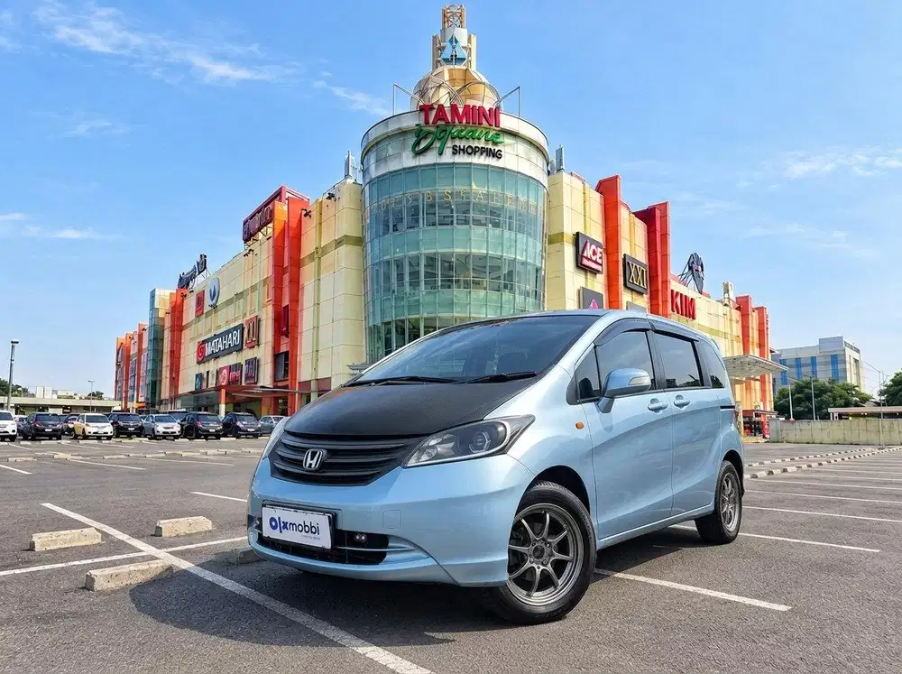 TDP RENDAH - Honda Freed 1.5 E Bensin-AT 2009 Biru CABPF