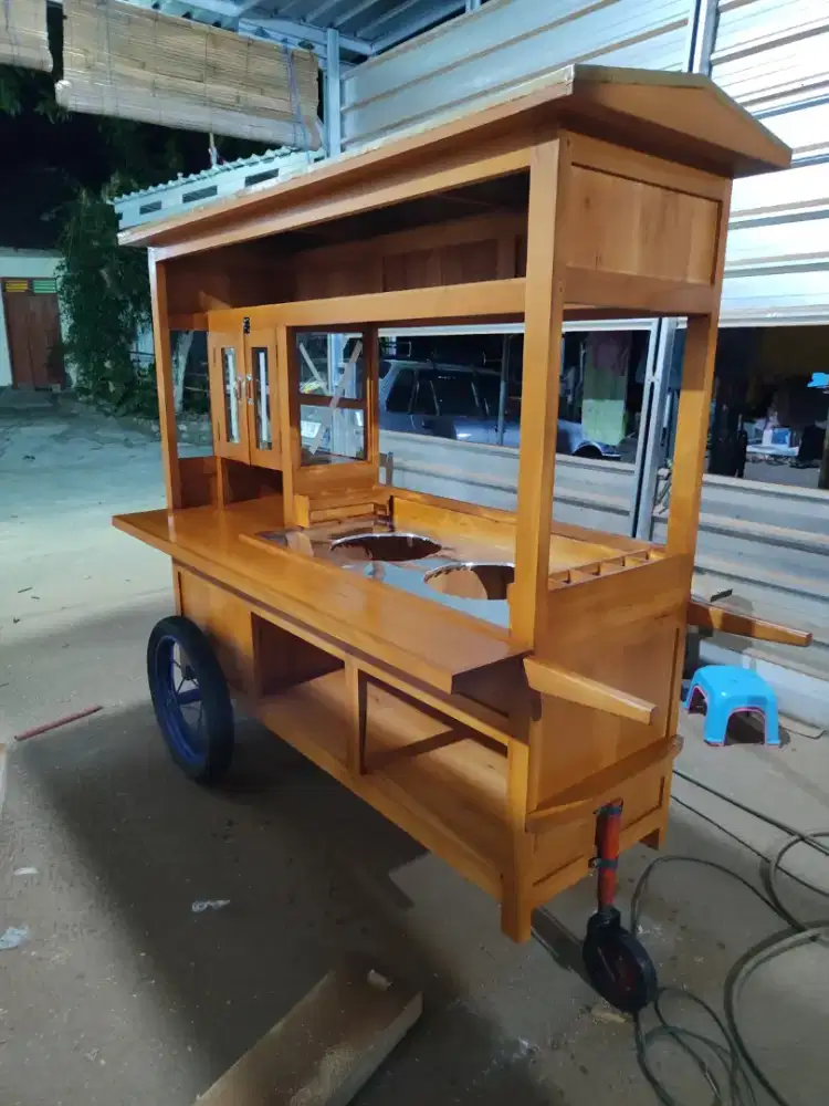 Aneka Gerobak Bakso Mie Ayam Bubur Sate Soto Angkringan Gorengan dlL
