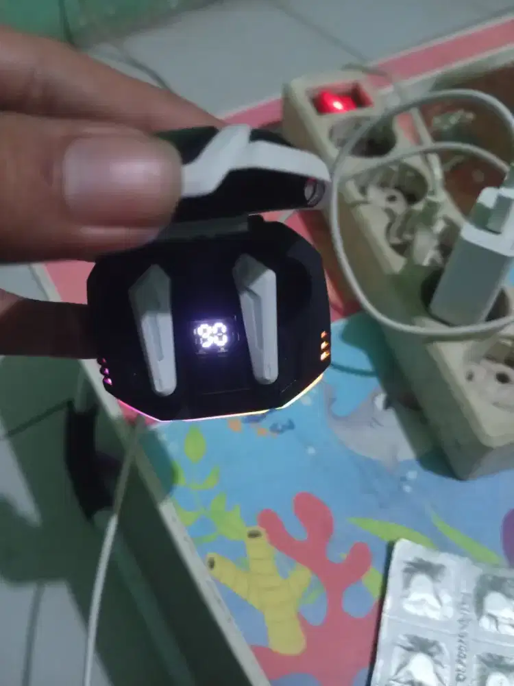 Headset bluetooth hukky