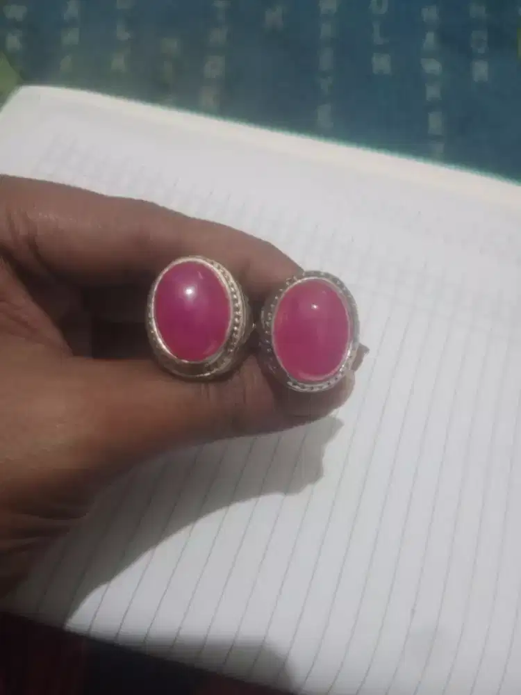 Ruby ukuran besar borongan