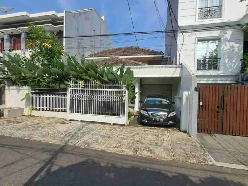 Rumah Siap Huni Dekat Senopati Kebayoran Baru