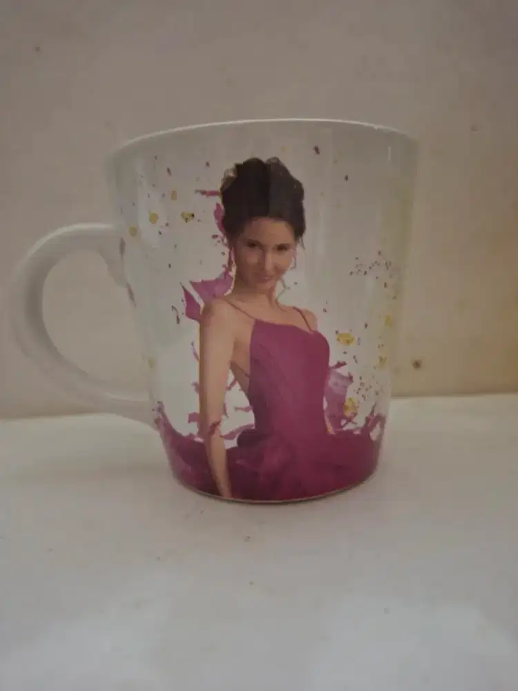 LIMITED EDITION: Mug/ Cangkir Lux White Glamour
