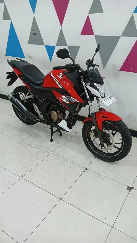 Honda New CB 150 R SE StreetFire 2019 Dp.1 jt