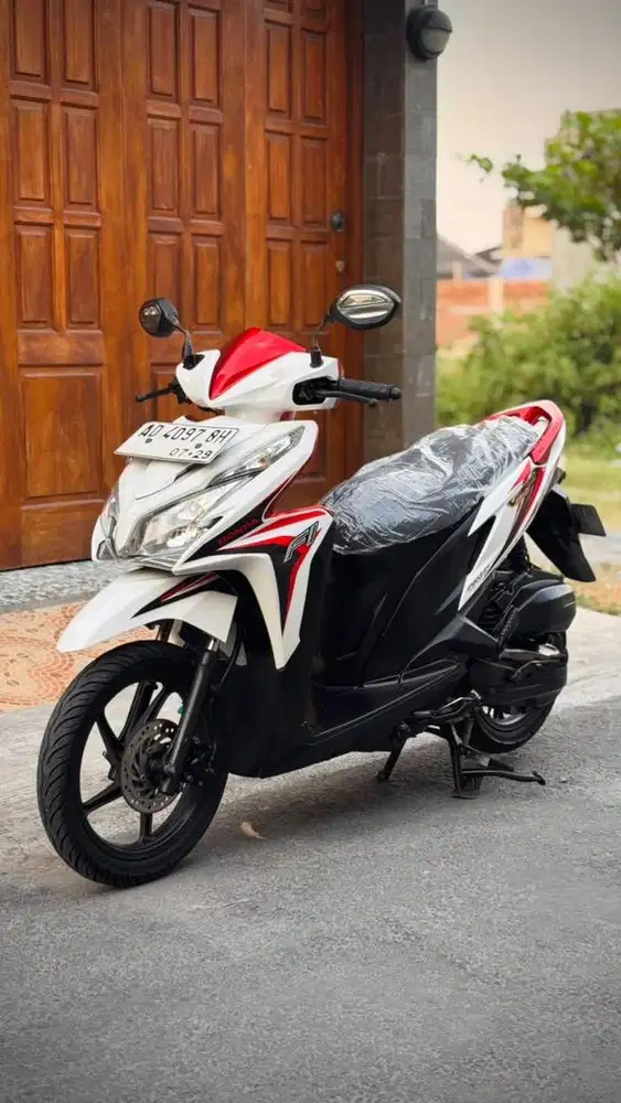 HONDA VARIO TECHNO KZR 125i SIMPLE ORIGINAL