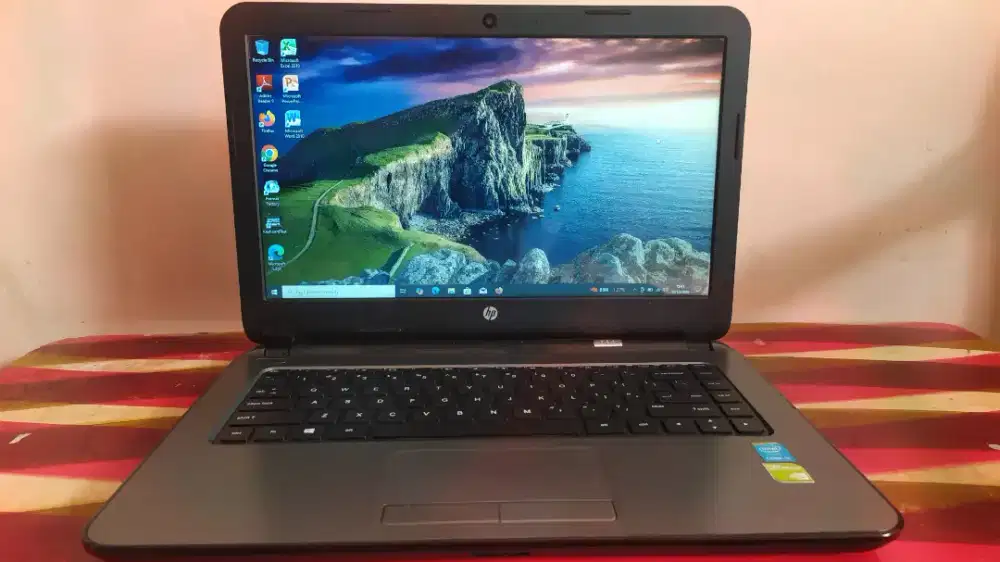 Laptop HP Core i5 gen 5 Double VGA Win 10 no minus