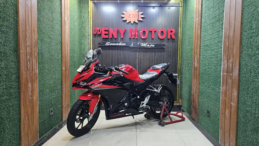 ENY MOTOR - HONDA ALL NEW CBR 150R ABS TH 2024 - SPC KM 1500