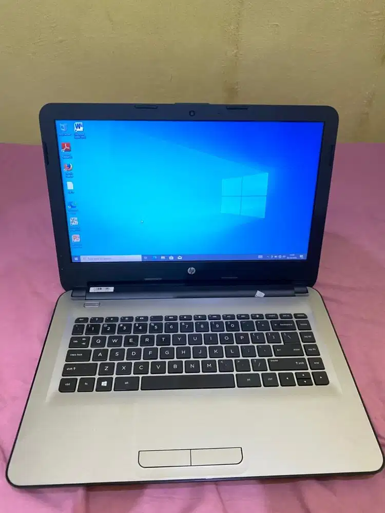 laptop hp model 14
