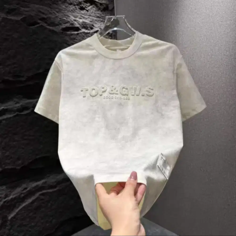 Kaos atasan priaa