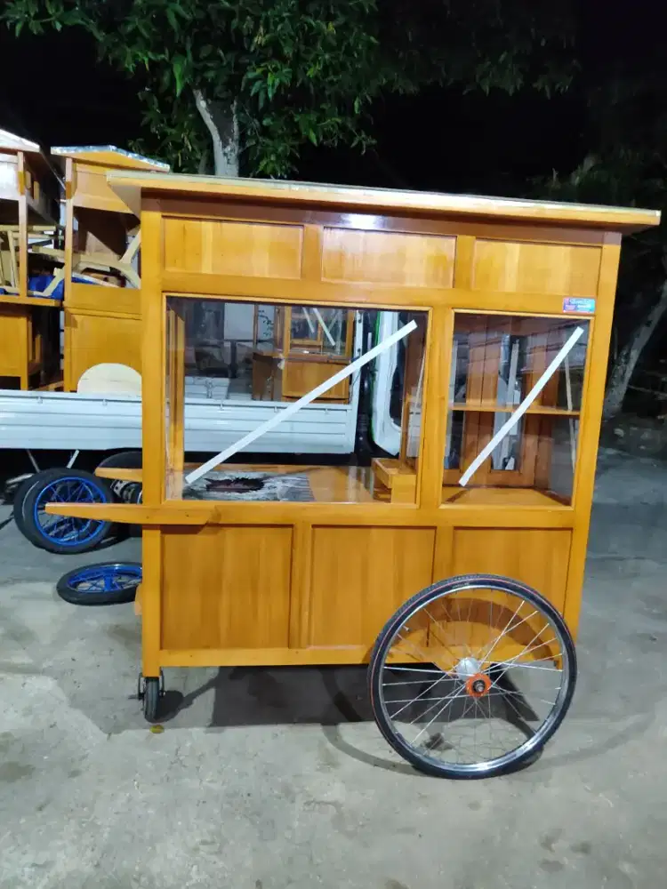Aneka Gerobak Bakso Mie Ayam Bubur Sate Soto Angkringan Gorengan dlL