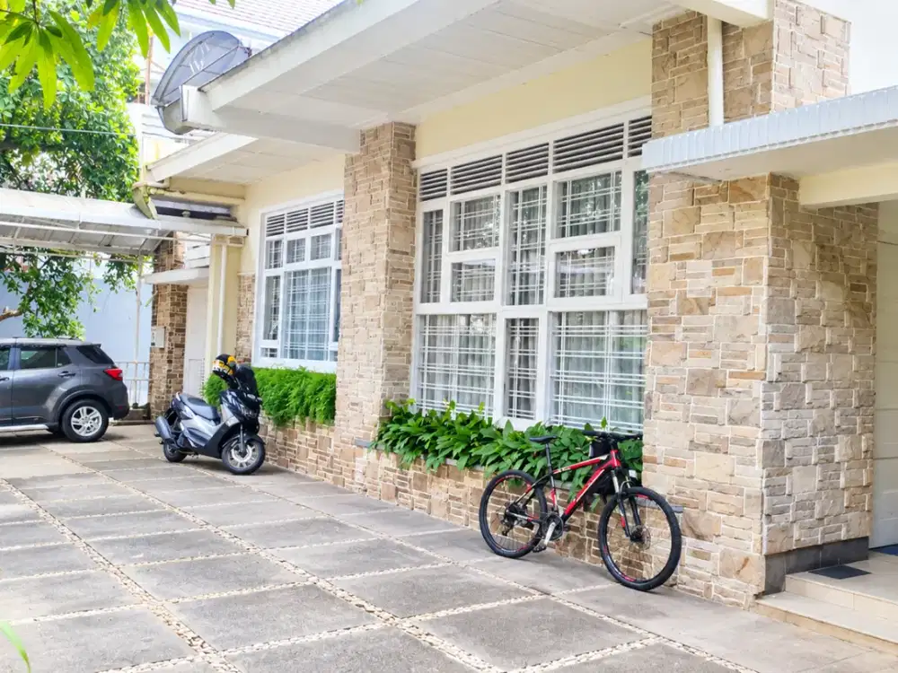 Dijual Rumah Di Sayap Riau Bandung