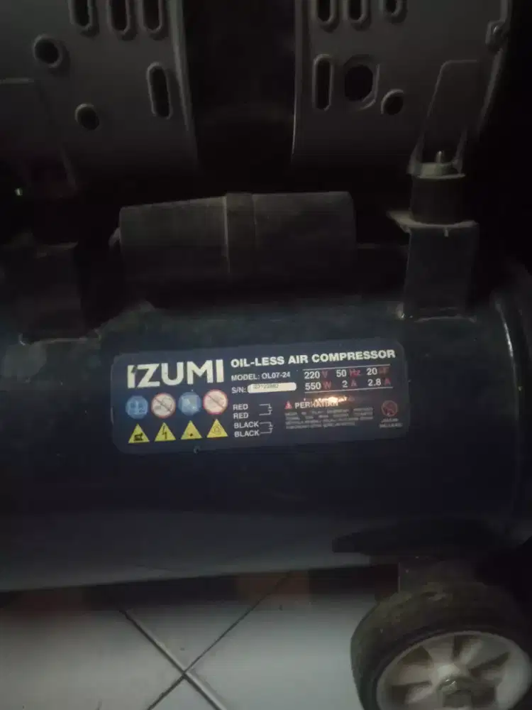 Kompresor angin IZUMI 24L