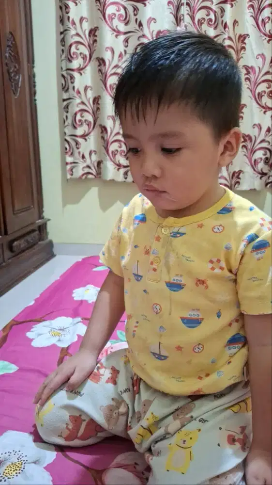 Di butuhkan baby sitter, merawat anak usia 3 tahun