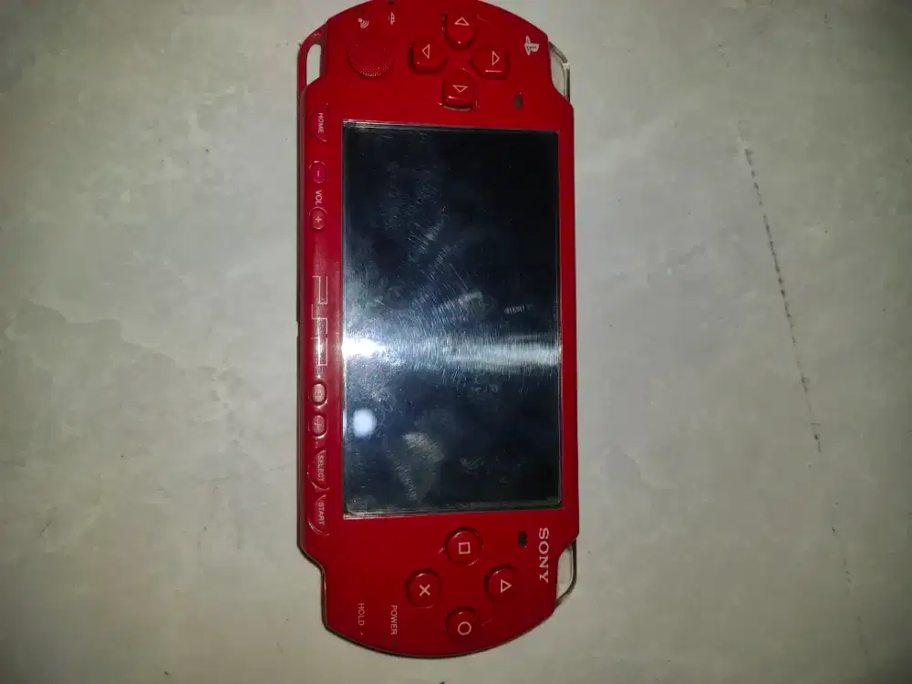 PSP seri 2000 normal bisa barter hp ram 4