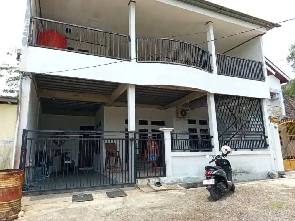 Dijual cepat rumah 2 lantai