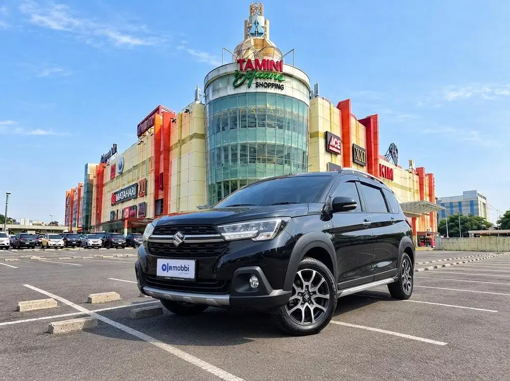 TDP RENDAH - Suzuki XL7 1.5 Alpha Bensin-AT 2022 Hitam CDKOB