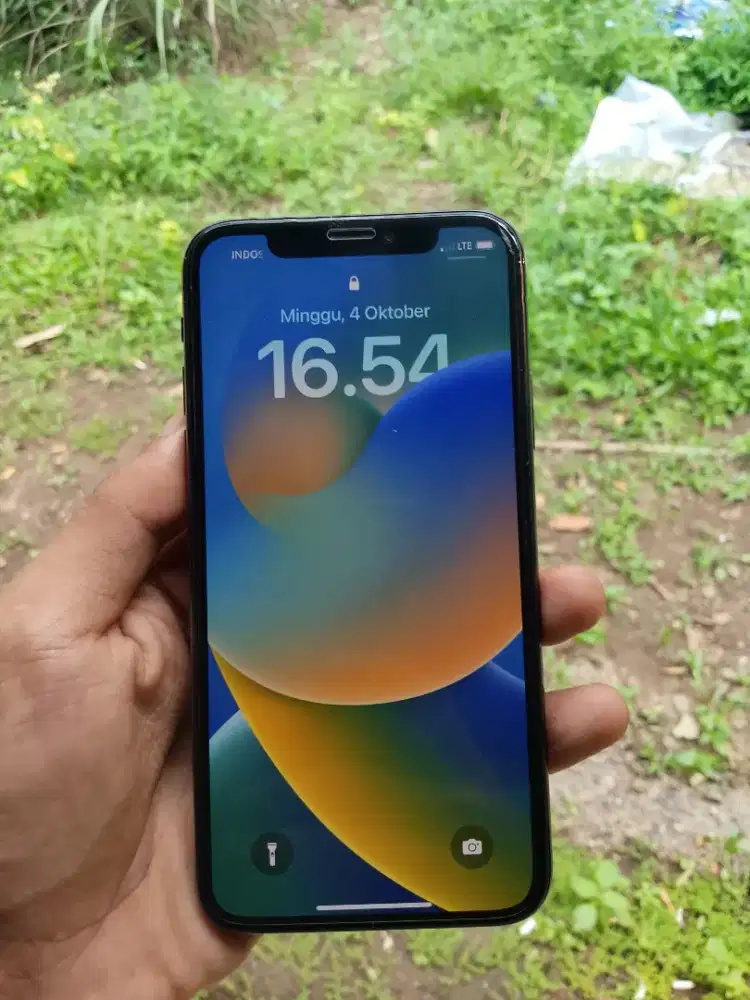 iPhone x 64 Al operator