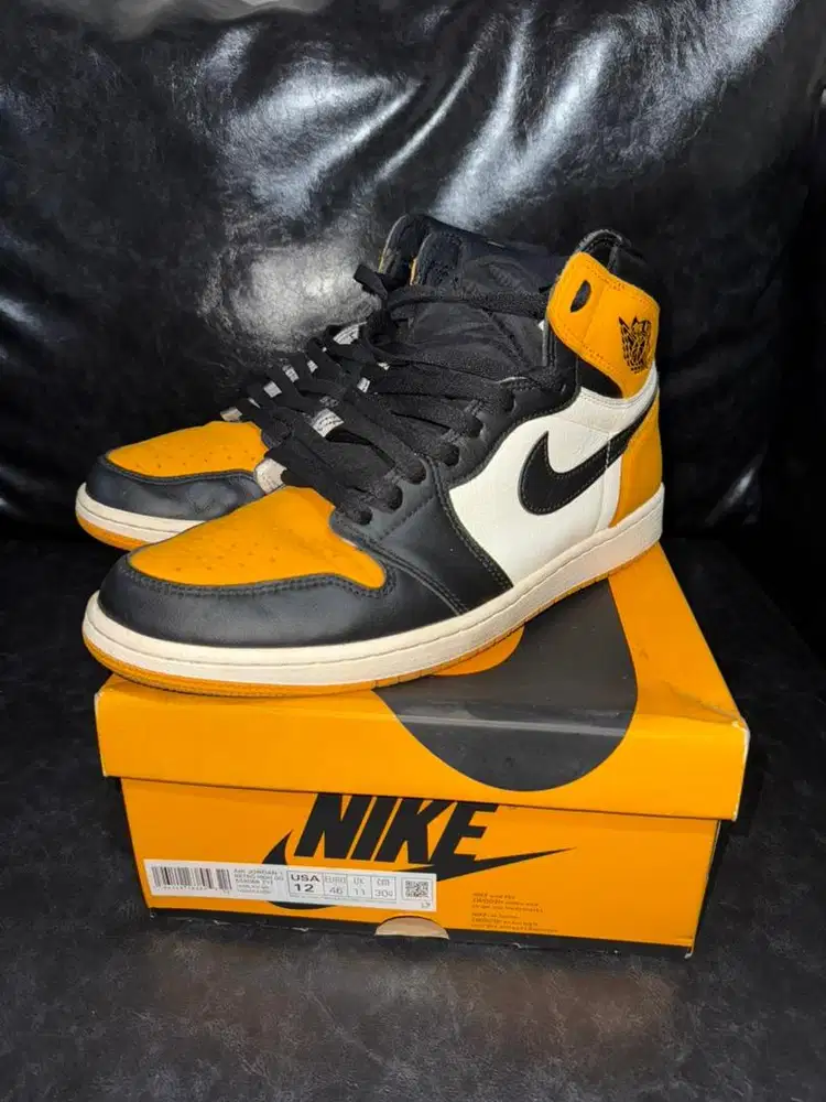 Nike Air Jordan High Yellow Toe Taxi
