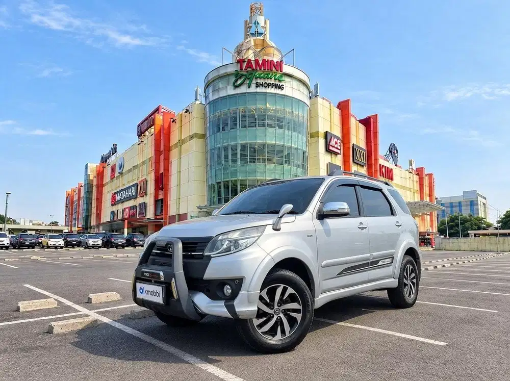 TDP RENDAH - Toyota Rush 1.5 TRD Sportivo Bensin-AT 2015 Silver CBMMB