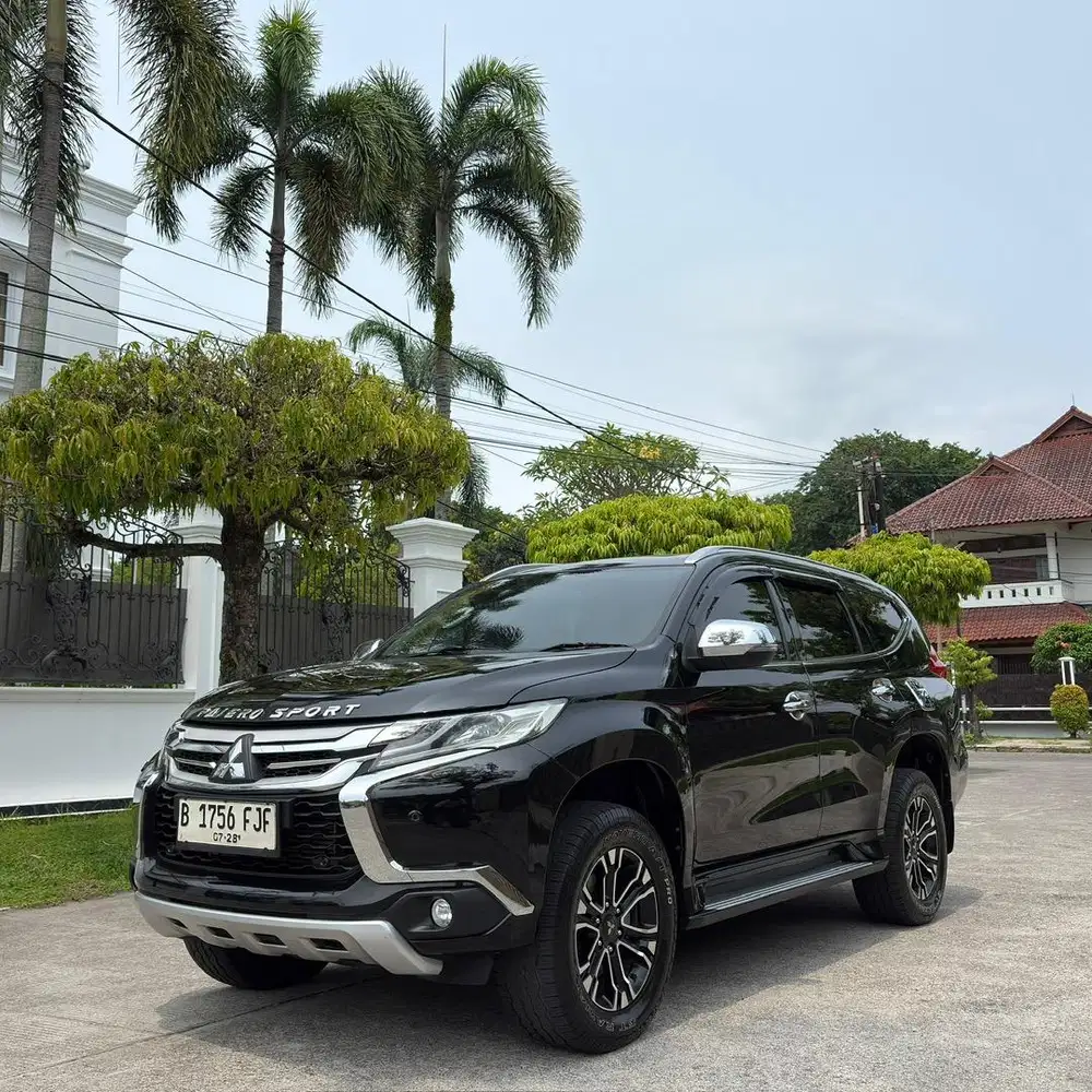 Pajero sport dakar rockford 2018 (dp 40 jt)
