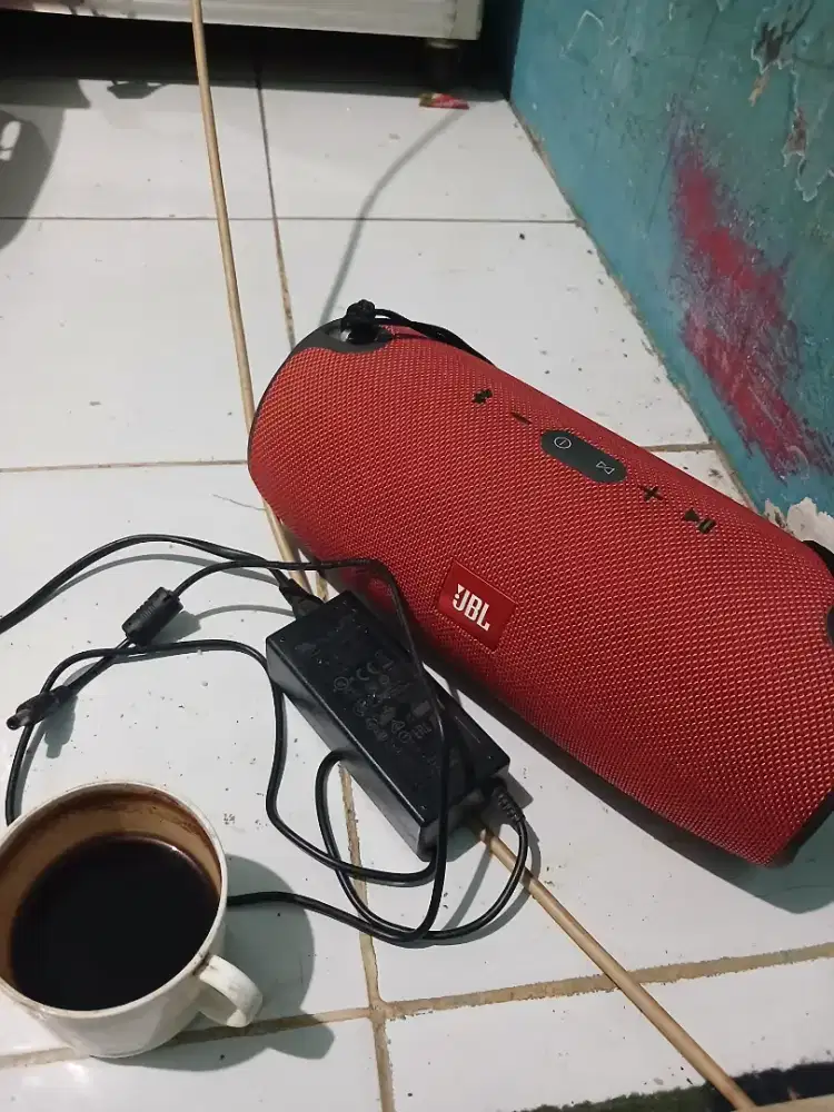 Jbl extream 1 bass empuk