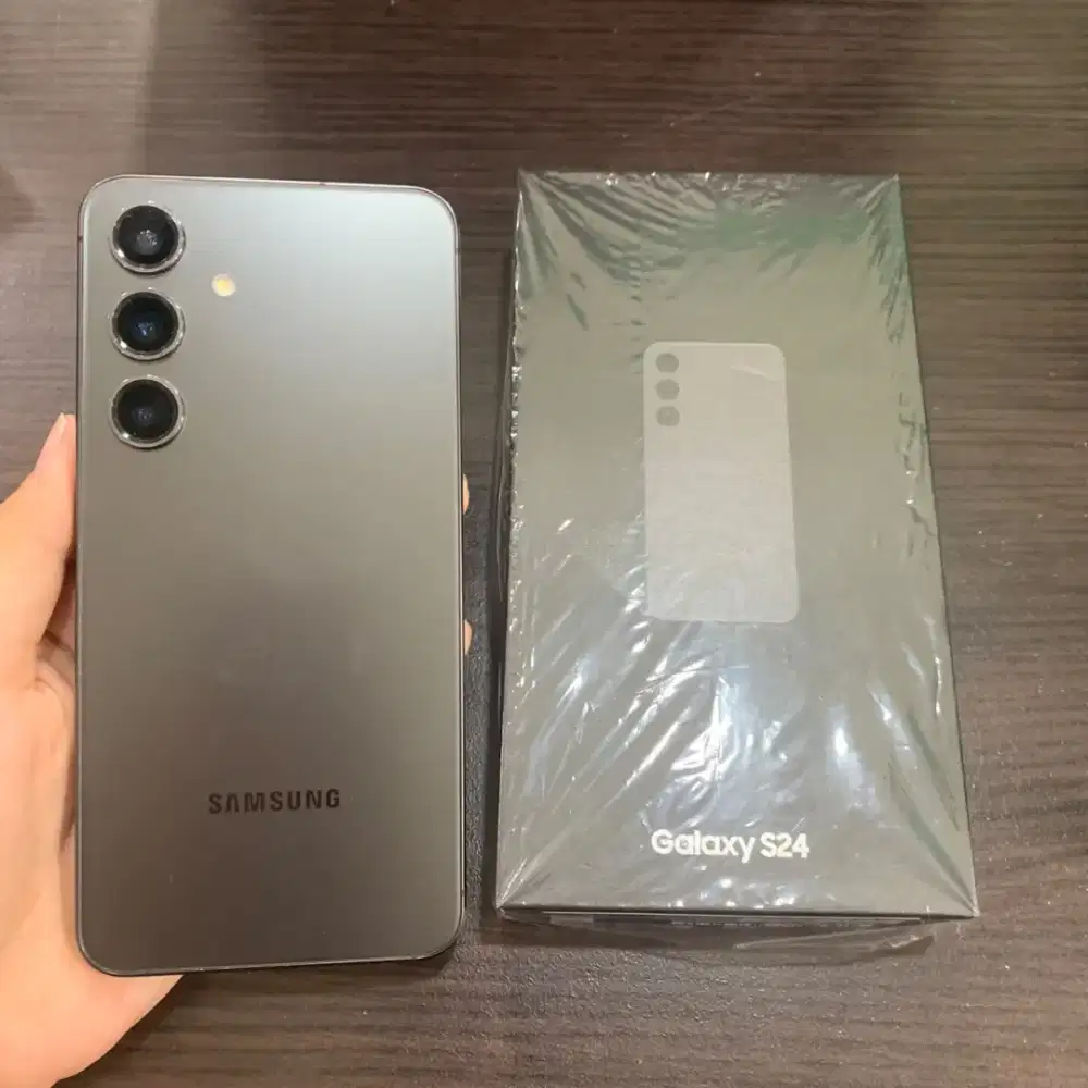 Samsung s24 basic 8/256gb like new