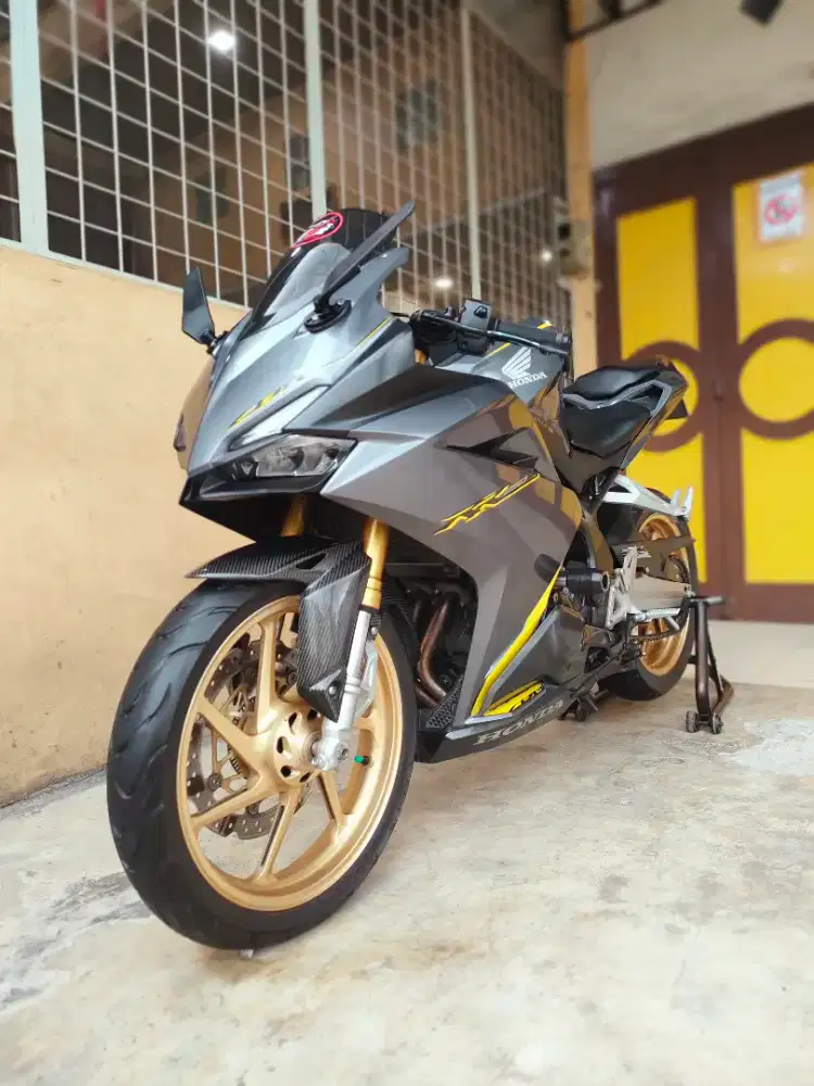 Honda CBR250RR / CBR 250RR 2017 ABS, Grey Premium Metalic, Unit Mulus.