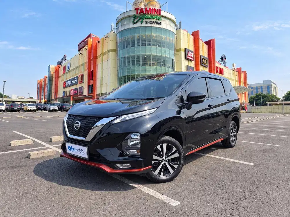 TDP RENDAH - Nissan Livina 1.5 VE Bensin-AT 2019 Hitam CUKZB