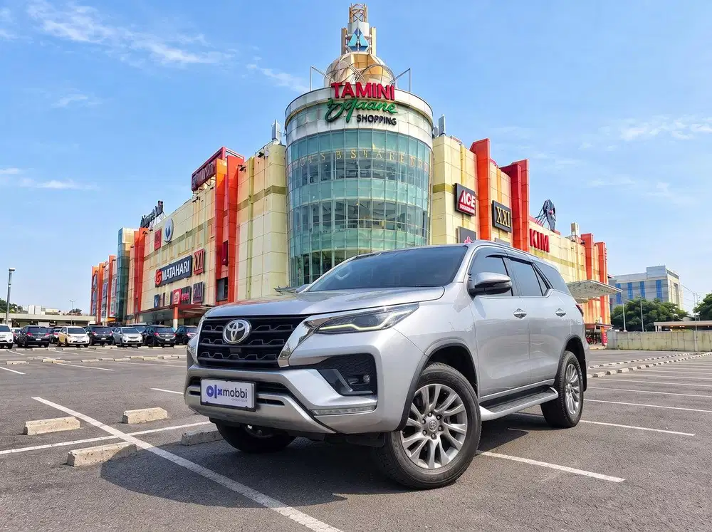TDP RENDAH - Toyota Fortuner 2.4 4x2 VRZ Solar-AT 2021 Silver C3NQB