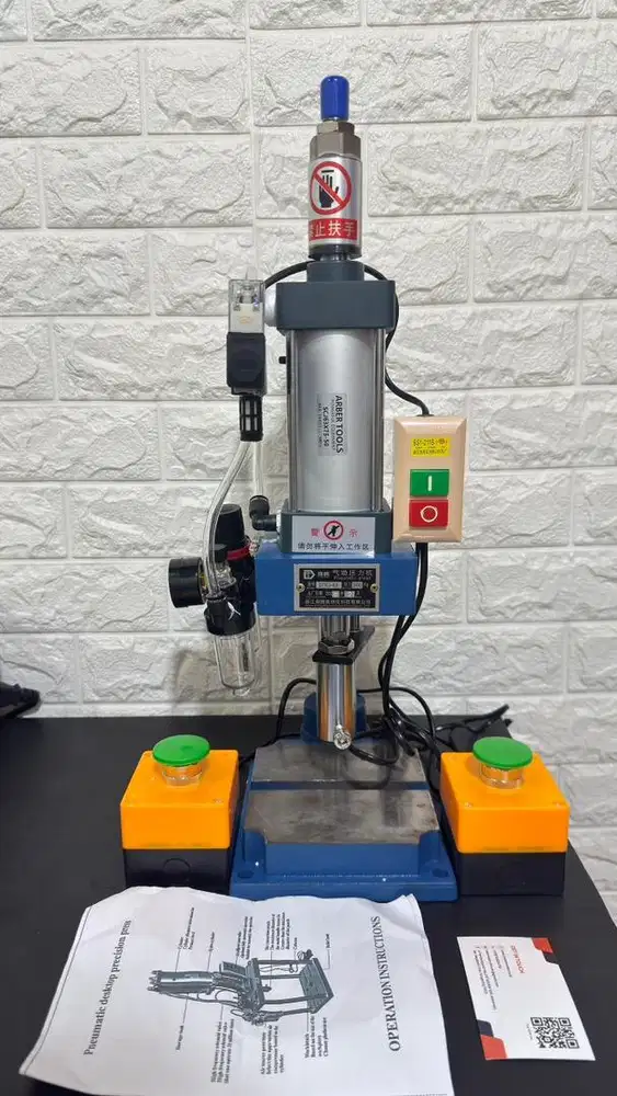 Pneumatic Hydraulic Press 200 Kg