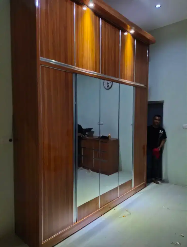 menerima pesanan interior dn lemari