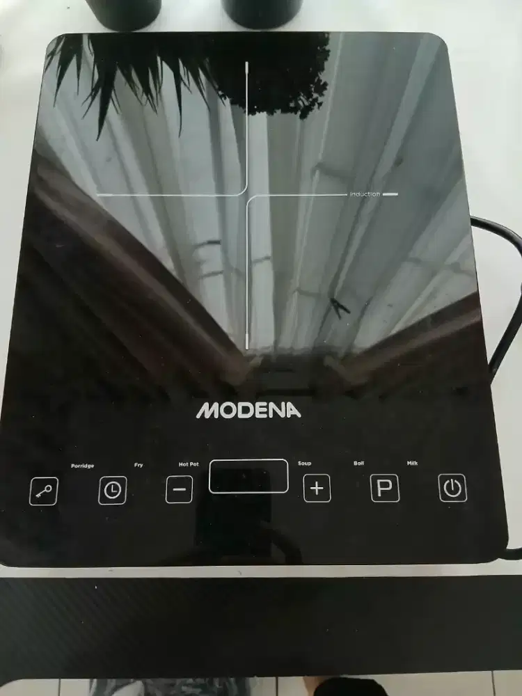 Kompor induksi modena