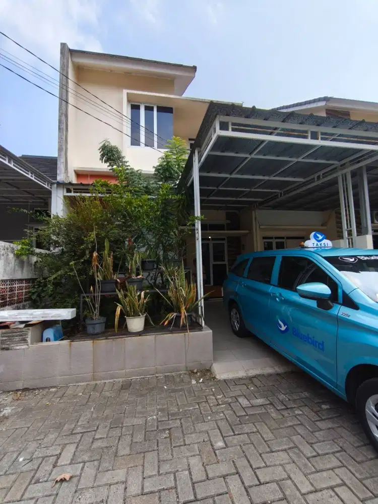 Dijual Rumah second Grand Dahlia Cluster Depok
