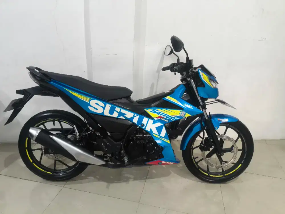 Satria Fi GP 2016 ADsolo top