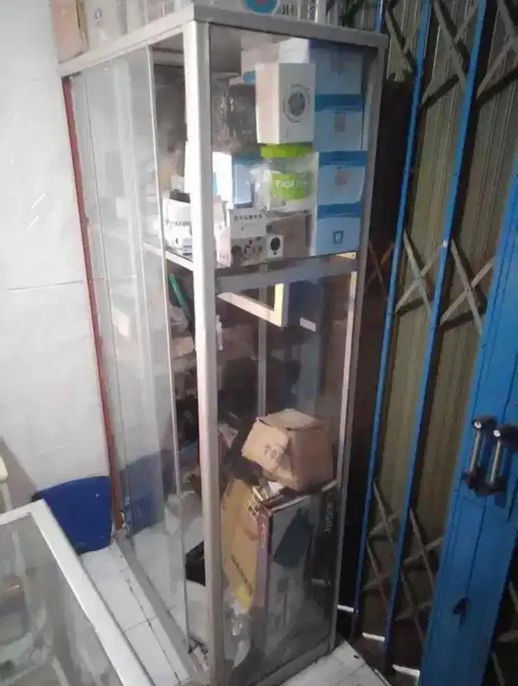 Etalase 2m x 1m